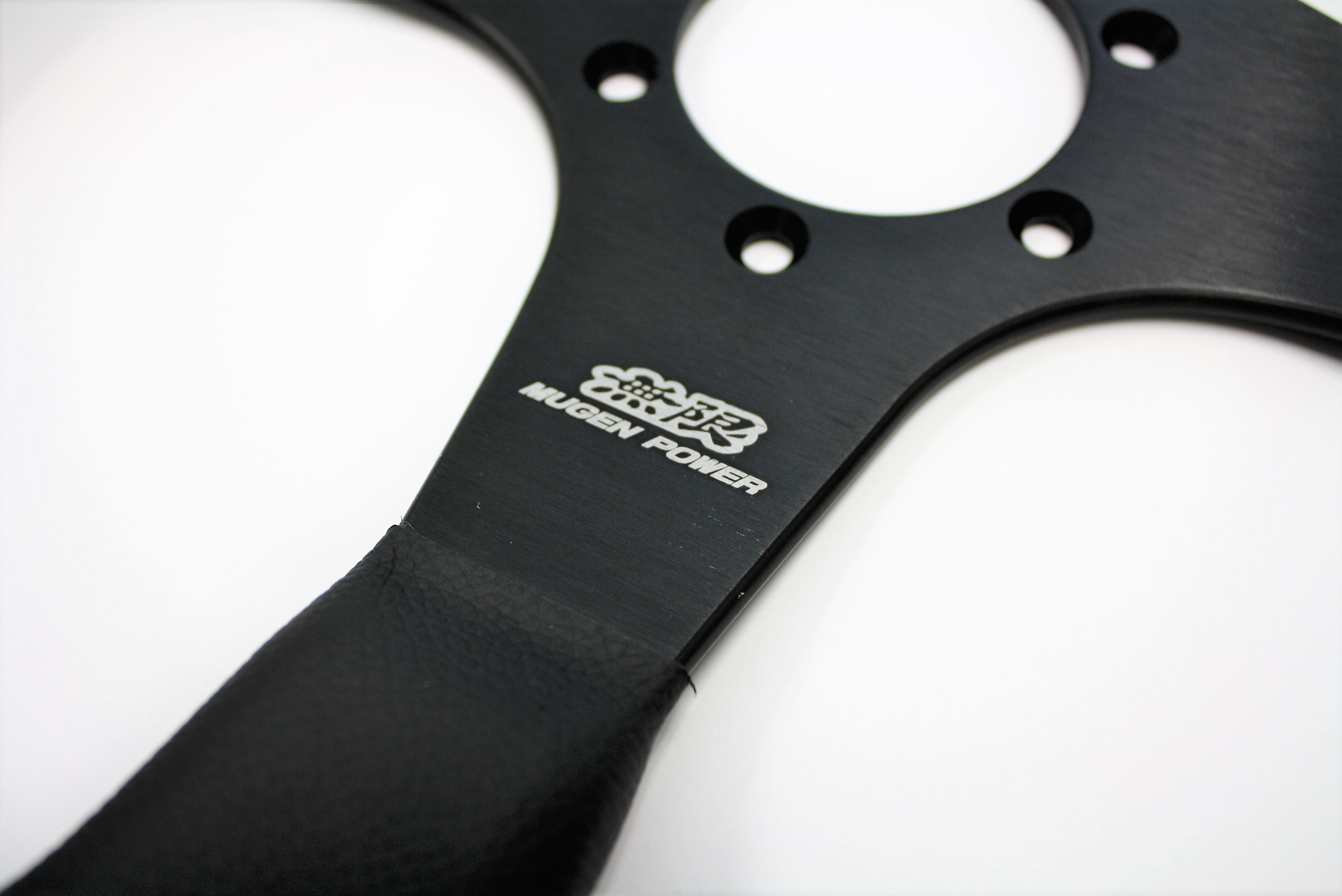 Hg101 ×3 Mugen Racing 3 Steering Wheel Black Leather with Red Stitch 53100